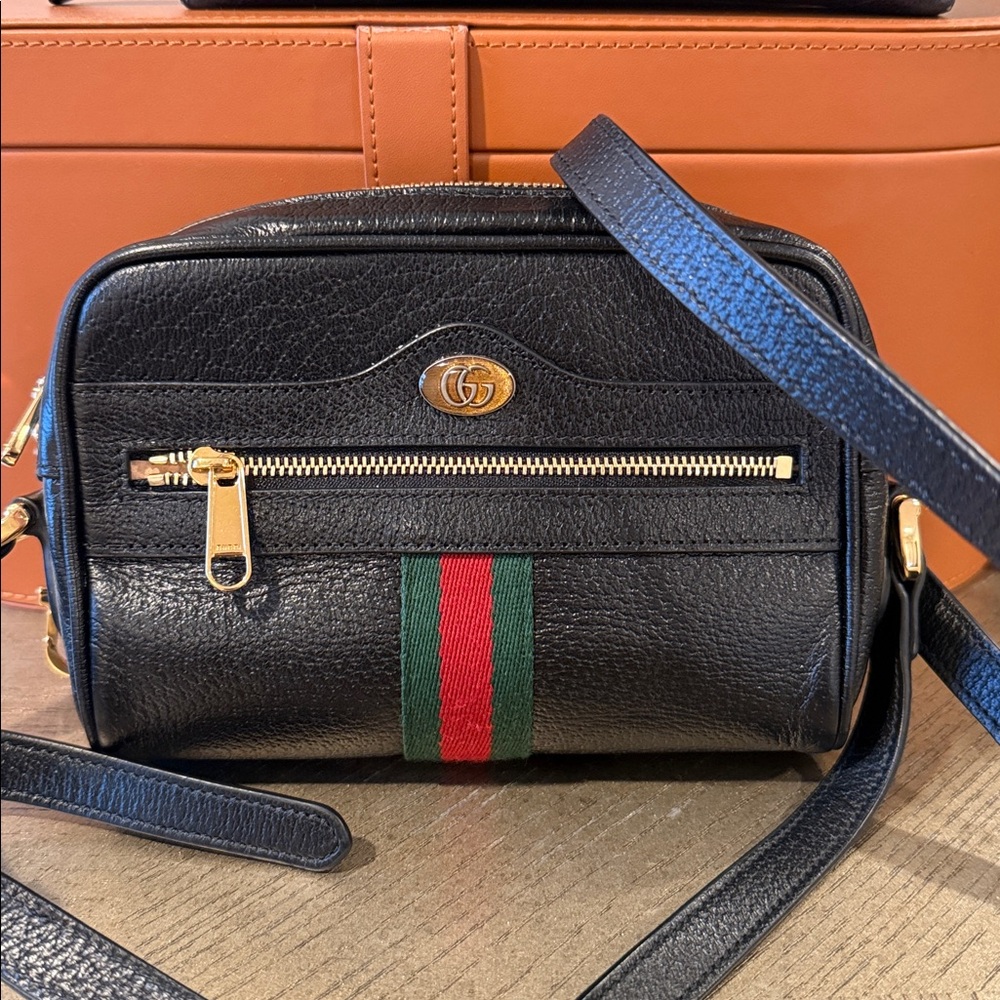 Gucci Black Leather Bag with Red and Green Stripe